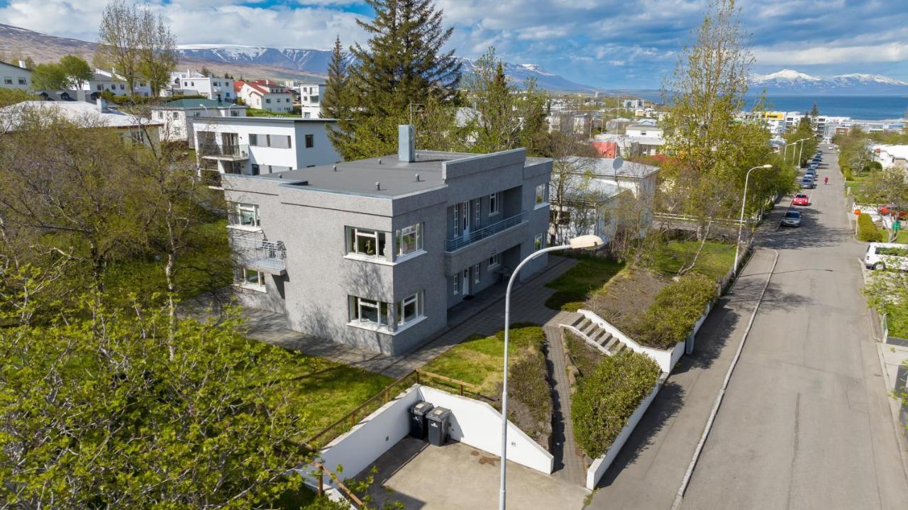 Guesthouse Akureyri - Apartments Near Down Town Exterior foto